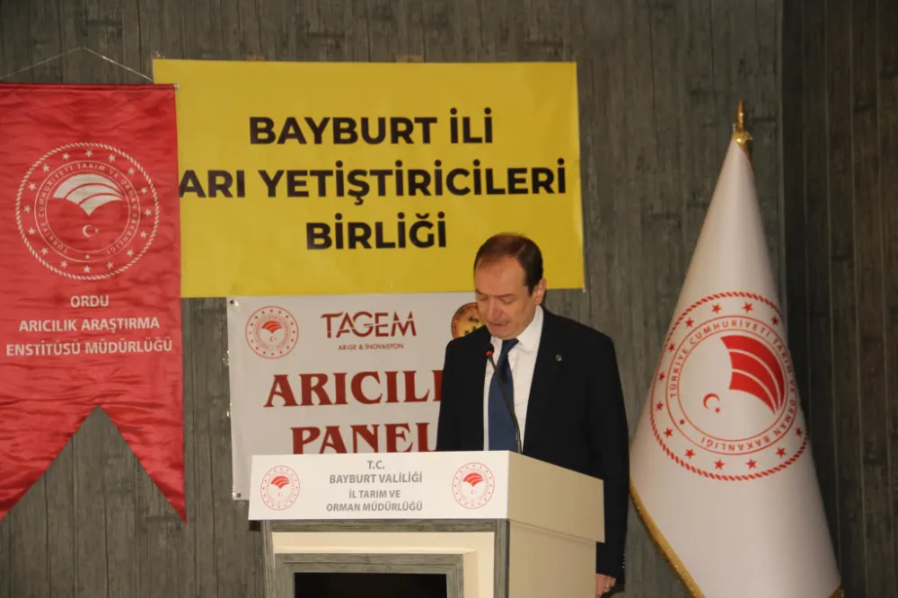 Bayburt’ta Arıcılık Paneli Düzenlendi