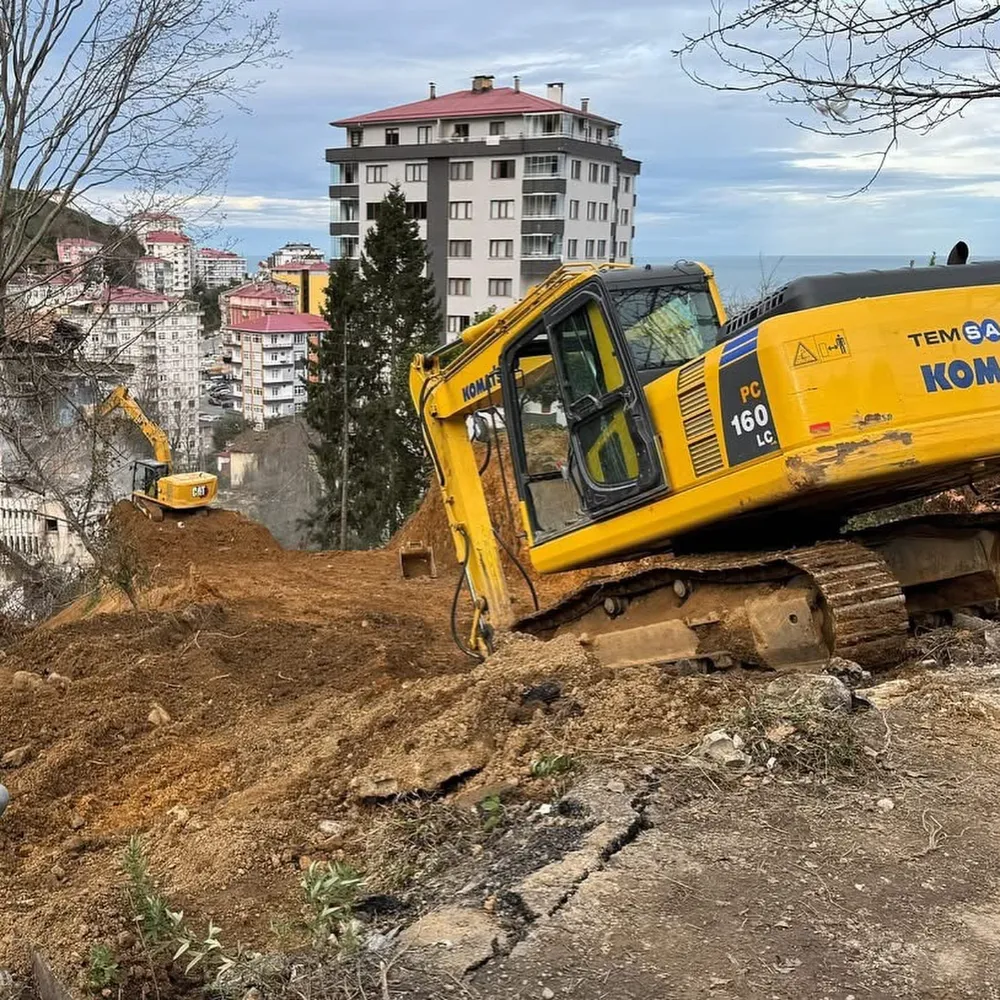 Pazar Belediyesi, Yeni Yol Çalışmalarına Devam Ediyor