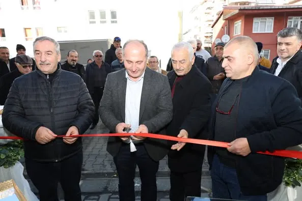 Arhavi Belediye Başkanı Turgay Ataselim, Köşem Kafenin Açılışını Gerçekleştirdi