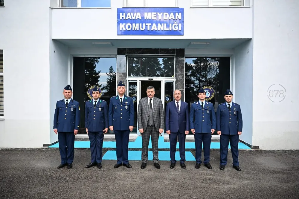 Erzurum Valisi Mustafa Çiftçi, Erzurum Hava Meydan Komutanlığını Ziyaret Etti