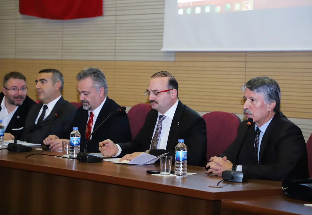 Atatürk Üniversitesi Rektörü Prof. Dr. Ahmet Hacımüftüoğlu, birim ziyaretlerine  başladı