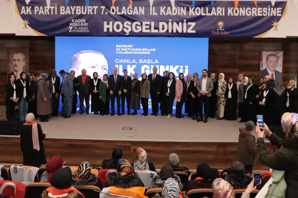 Bayburt Belediye Başkanı Mete Memiş, AK Parti Kadın Kolları Kongresi’ne Katıldı