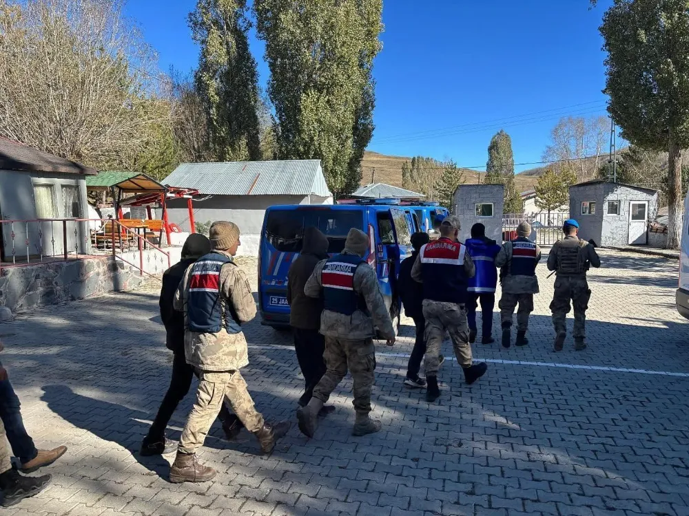 Erzurum İl Jandarma Komutanlığı, Göçmen Kaçakçılığına Karşı 1 Aylık Mücadele Yürüttü