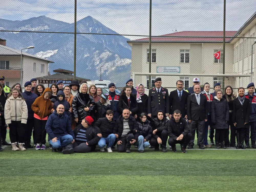 Artvin İl Milli Eğitim Müdürlüğü Özel Öğrencilere Ziyaret