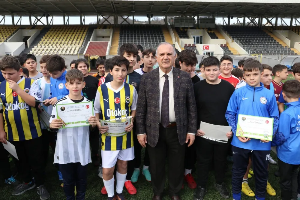 12. Arhavi Grassroots Herkes İçin Futbol Şenliği’nin 5. Etabı Yapıldı