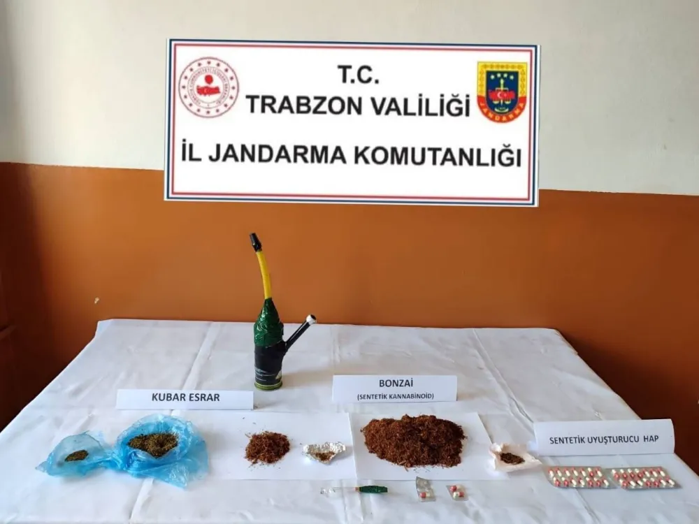 Trabzon İl Jandarması, Uyuşturucu Ticaretine Darbe Vurdu: 2 Gözaltı, 1 Tutuklama
