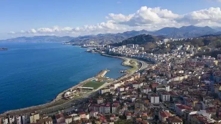 On Binlerce Kişi Trabzon