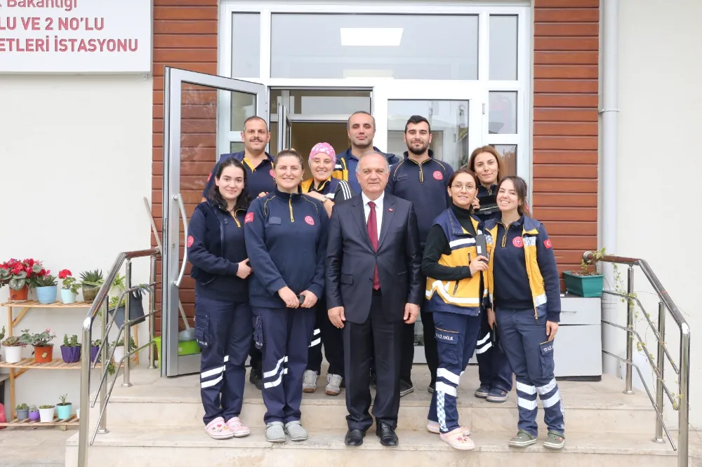 Başkan Kurdoğlu’ndan 14 Mart Tıp Bayramında Sağlık Çalışanlarına Ziyaret