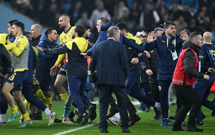 Trabzonspor-Fenerbahçe maçı sonrası 12 kişi gözaltına alındı