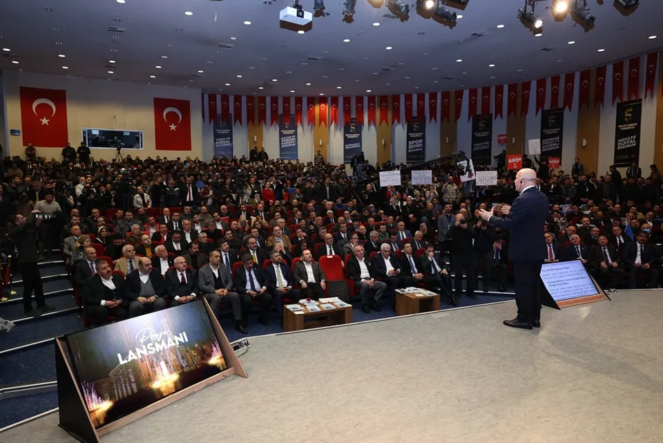 Mehmet Sekmen, Büyük Projeleri Tanıttı: 31 Mart, Şehrimizin Yeniden Şahlanışının Miladı Olacak