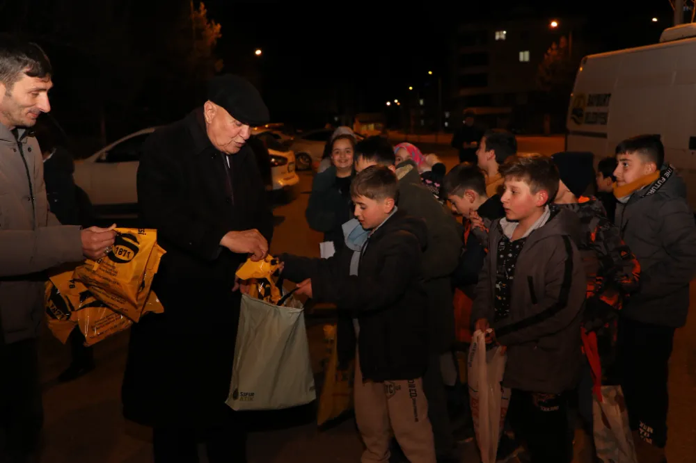 Bayburt Belediyesi, Geleneksel Onbeşi Kutlamalarıyla Çocukları Sevindirdi