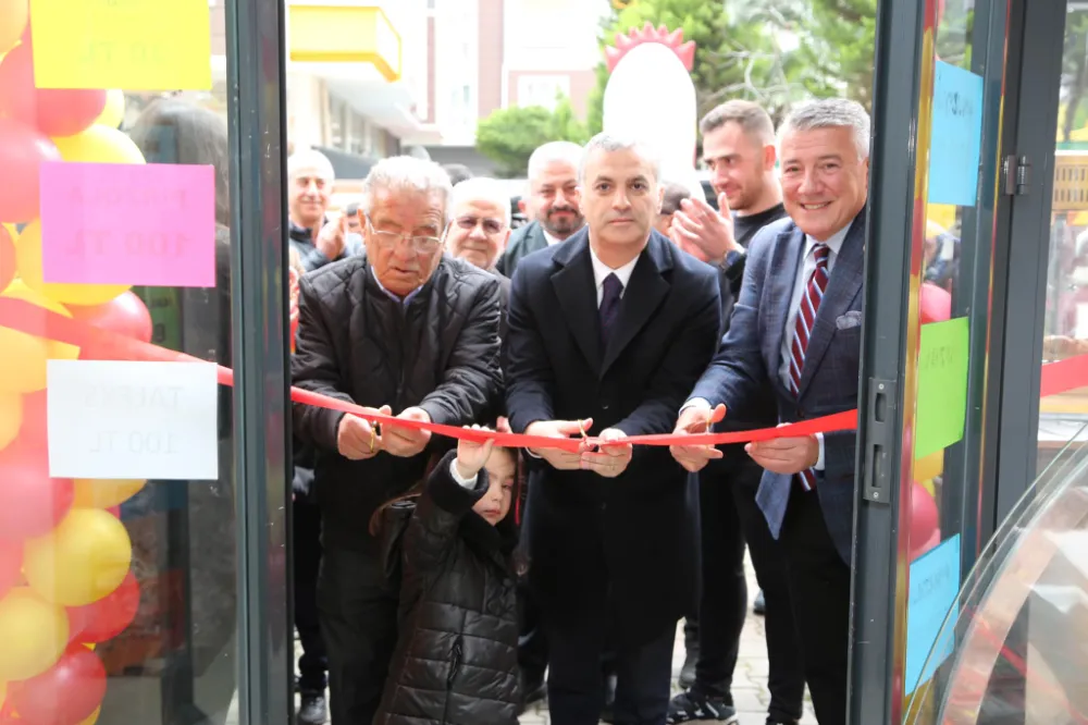 Yomra Belediye Başkanı Mustafa Bıyık ve Önceki Milletvekili Hüseyin Örs, Kaşüstü Mahallesi