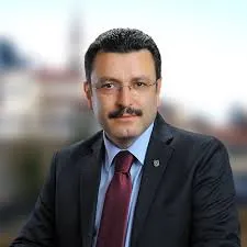 Trabzon’da Genç Fırtınası Esti: Ahmet Metin Genç Projelerini Tanıttı