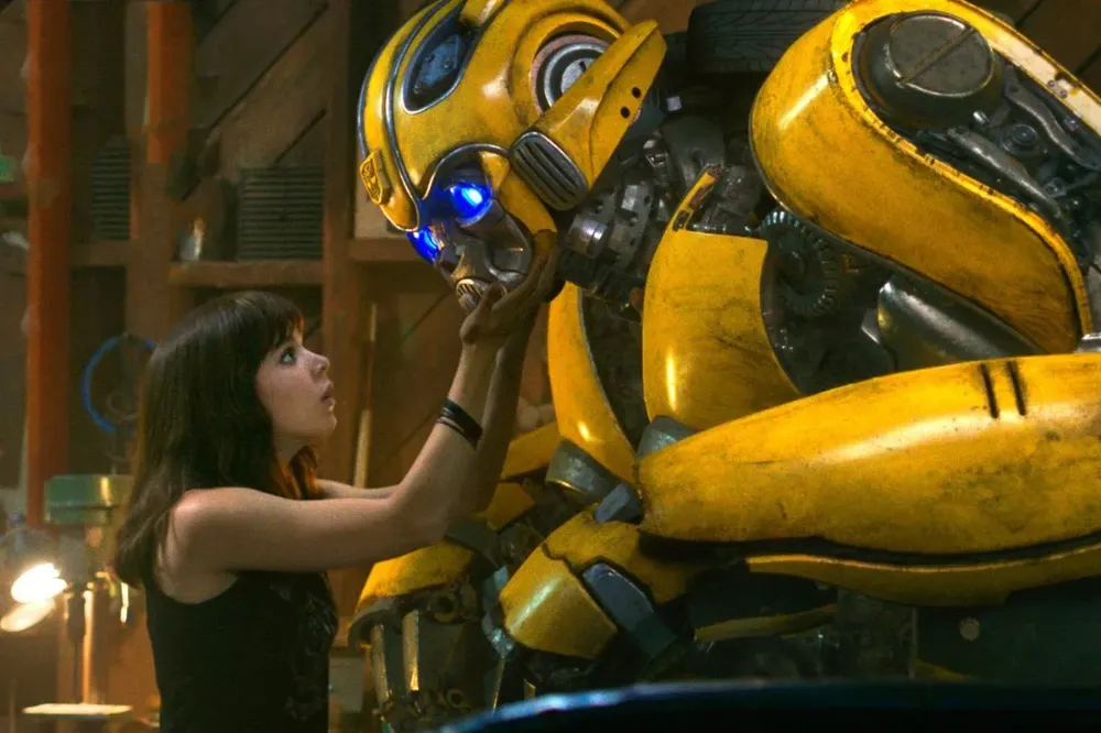 Bumblebee OYUNCULARI VE KONUSU, Bumblebee filmi oyuncuları kimler, konusu nedir, nerede çekildi?