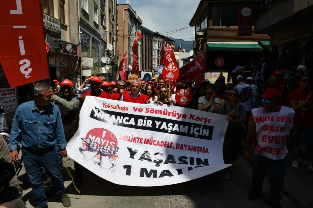 Başkan Bilgehan Erdem, 1 Mayıs Emek ve Dayanışma Günü Etkinliklerine Katıldı