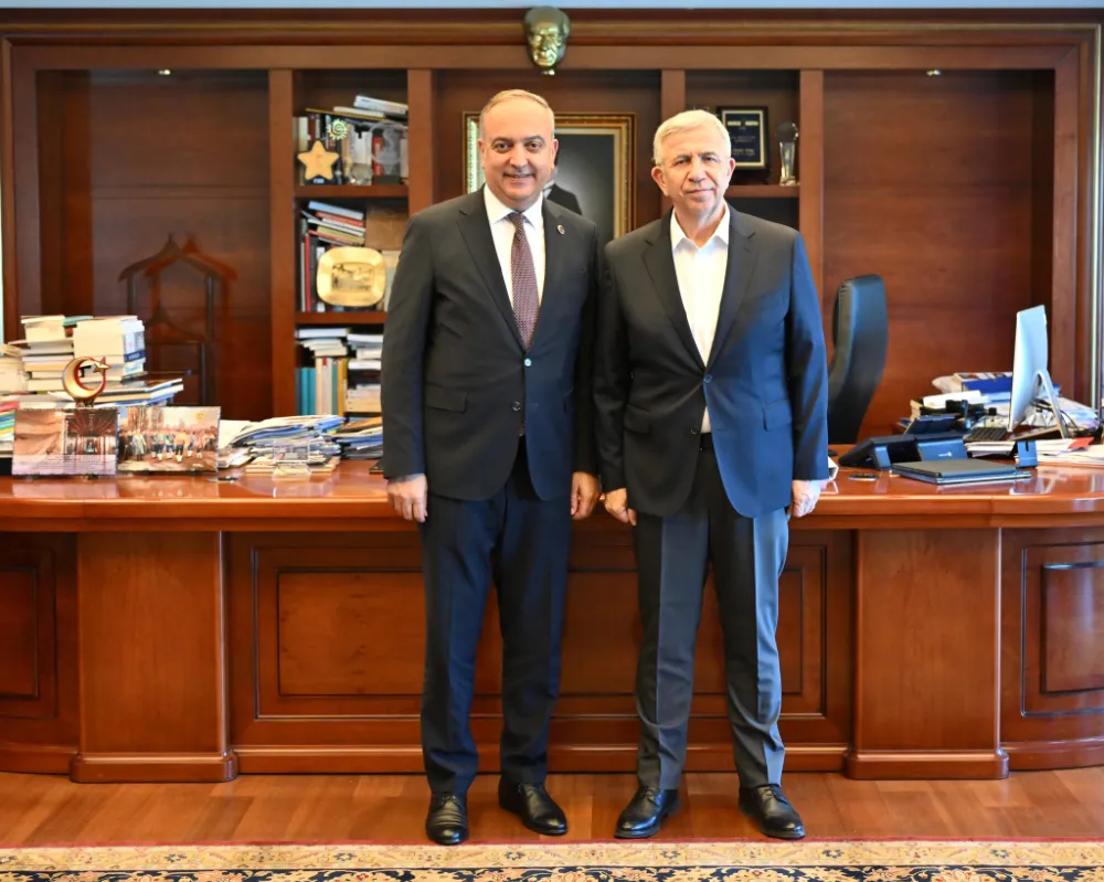 Borçka Belediye Başkanı Ercan Orhan, Ankara Büyükşehir Belediye Başkanı Mansur Yavaş