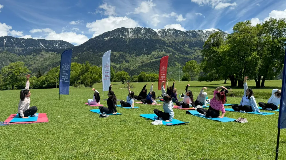 Artvin’de Usot Gölü’nde Yoga ve Wellness Etkinliği