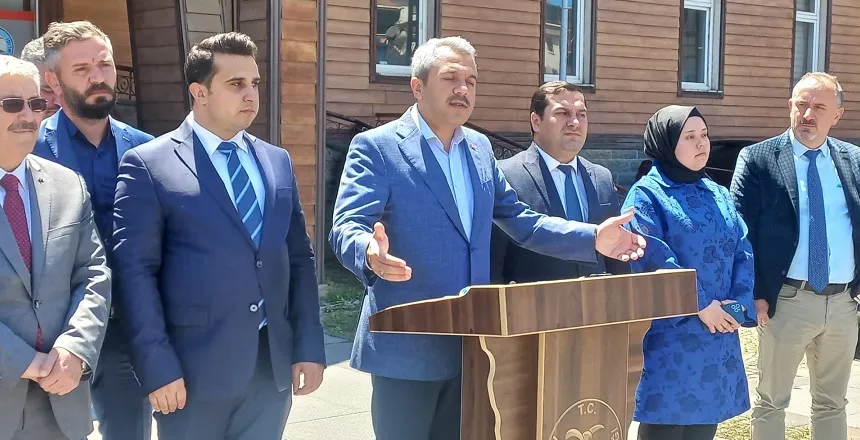 Rize Valisi Baydaş Bungalov Sorunlarını Çözmek İçin Atılacak Adımları Belirledi!