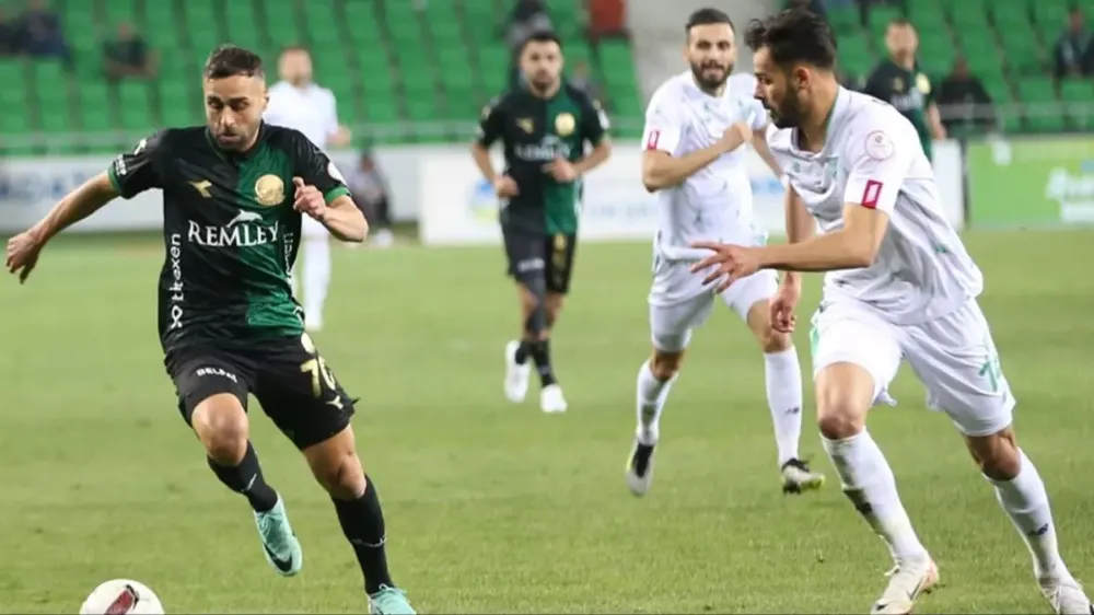Süper Lig için son bilet! Sakaryaspor ile Bodrum FK kozlarını paylaşacak