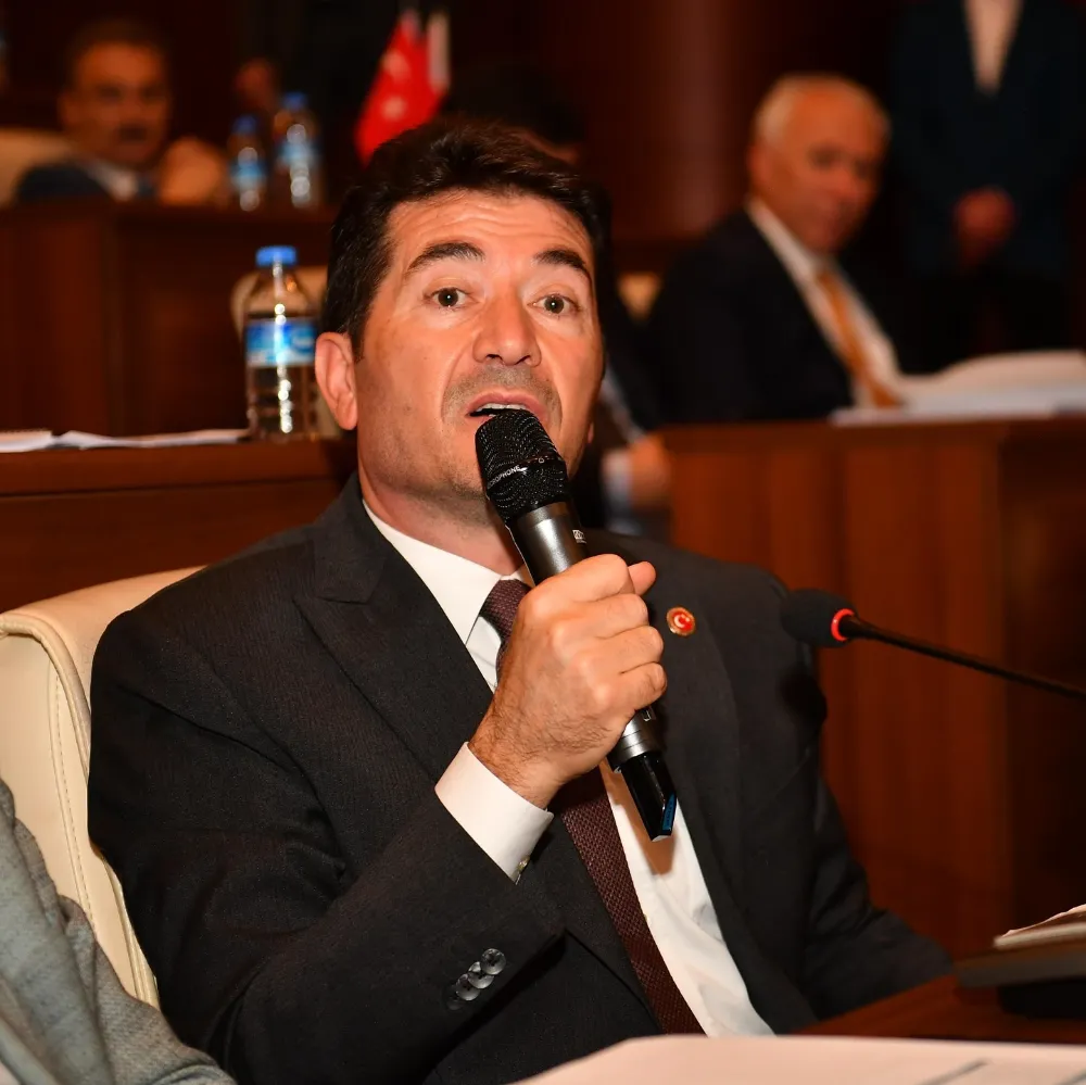 Ahmet Kaya, TİSKİ Genel Kurulu’nda Kanalizasyon Sorunlarını Gündeme Getirdi