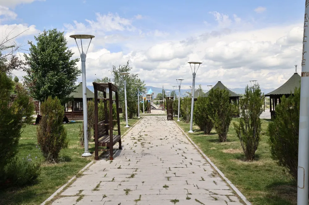 Aziziye Belediyesi, İlhan Varank Millet Bahçesi