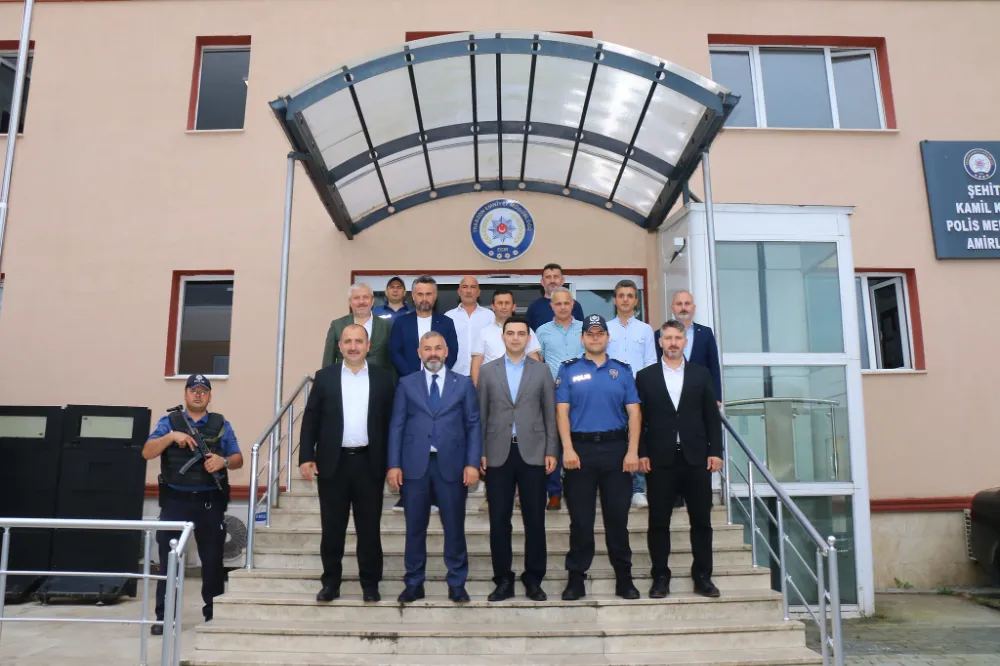 Arsin Belediye Başkanı ve İlçe Protokolü, Bayram Ziyaretlerini Gerçekleştirdi