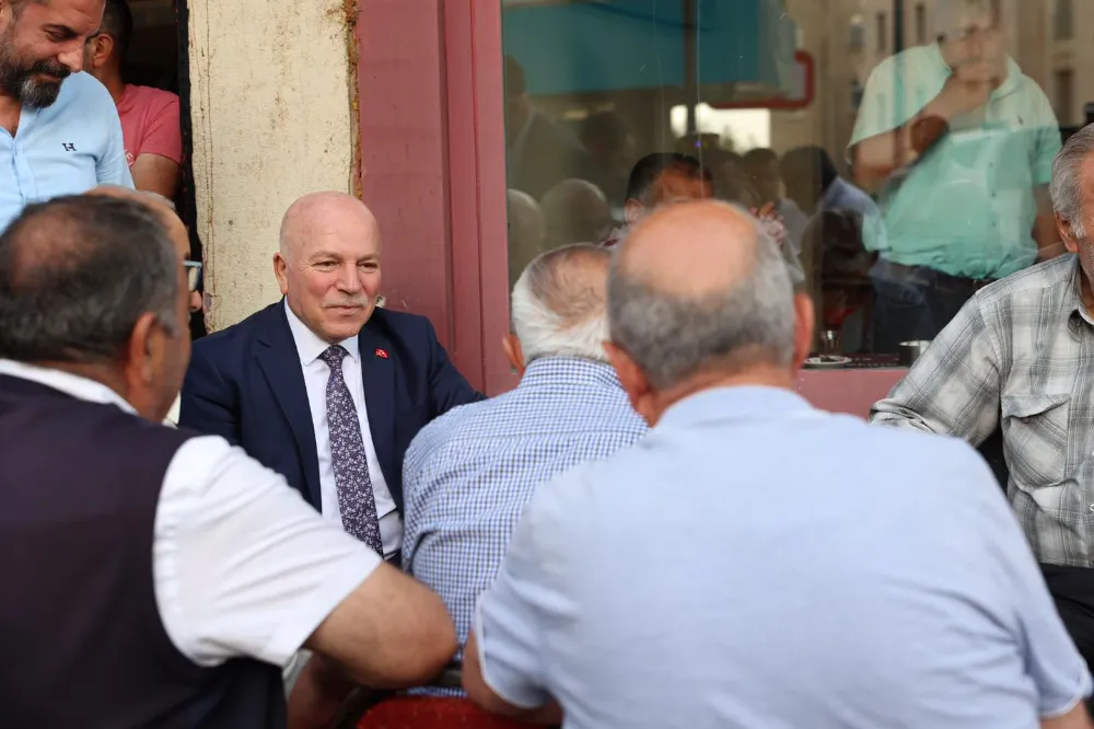 Erzurum Büyükşehir Belediye Başkanı Sekmen, Mahalle Ziyaretlerini Değerlendirdi