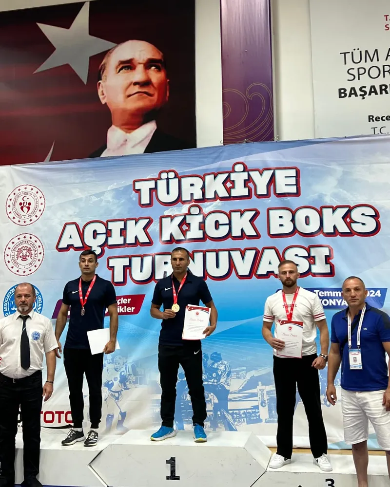 Trabzonlu Sporcular Türkiye Açık Kick Boks Turnuvası
