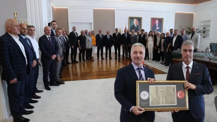 RİDEVA’dan Sağlık Bakanı Prof. Dr. Memişoğlu’na ziyaret