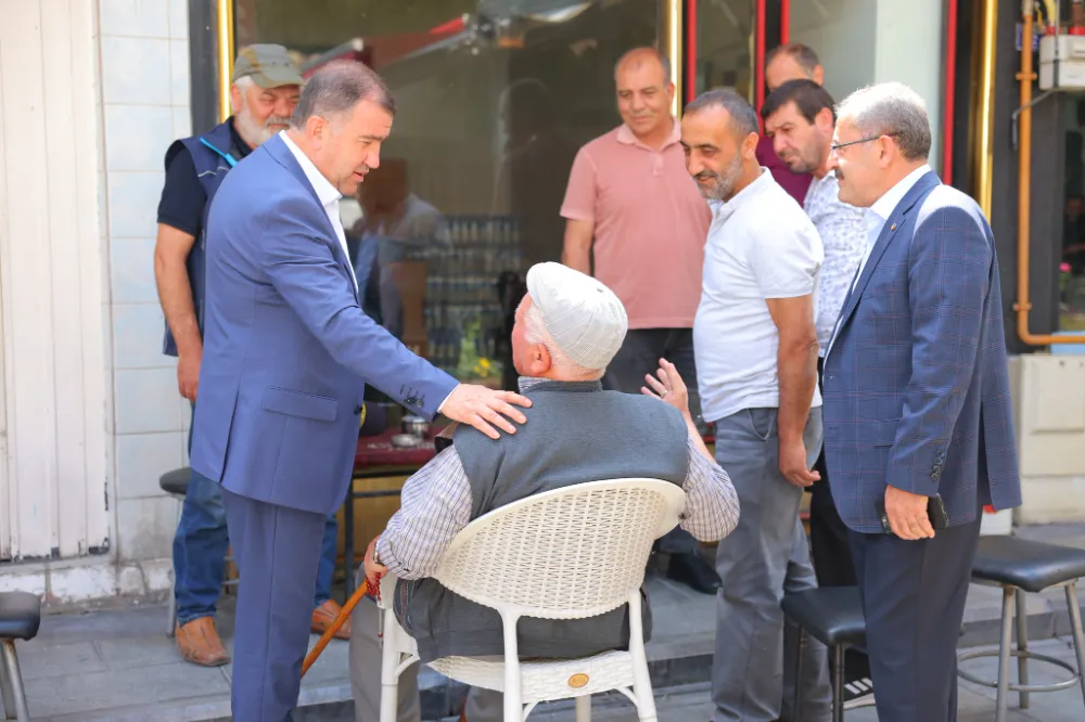 Vali Mustafa Eldivan, Bayburt Merkez Çarşı Esnafını Ziyaret Etti