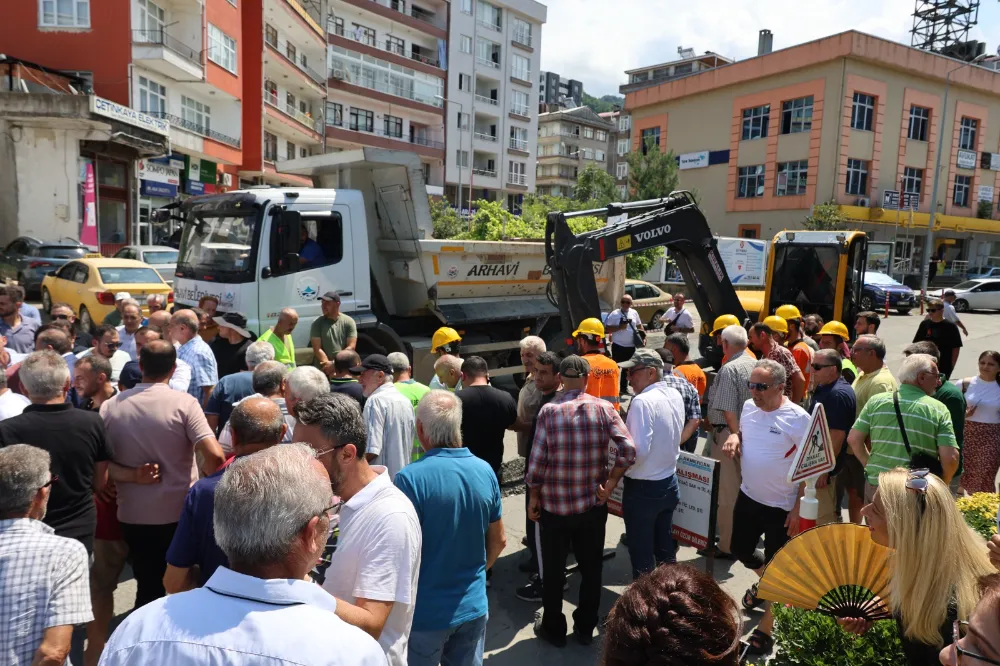 Arhavi Doğalgaz Projesinde Yeni Dönem: Şehiriçi Hattın Temeli Atıldı