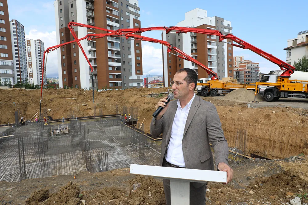 Akçaabat’a Kazandırılan İlköğretim Okulu İçin Temel Atma Töreni Yapıldı