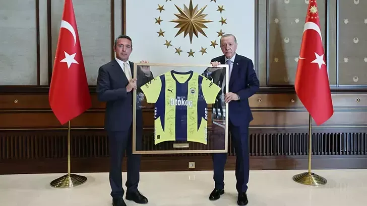 Cumhurbaşkanı Erdoğan, Fenerbahçe yönetimini kabul etti