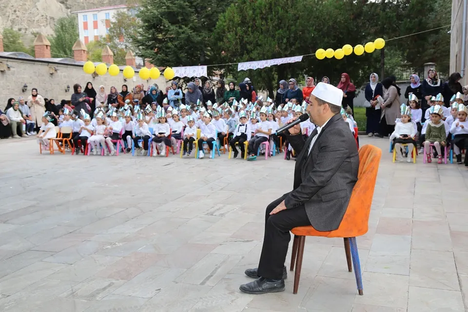 Oltu’da Miniklere Özel Bed-i Besmele Töreni Coşkuyla Gerçekleşti