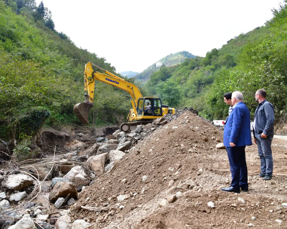 Trabzon Valisi Yıldırım, Selden Etkilenen Bölgelerde İncelemelerde Bulundu