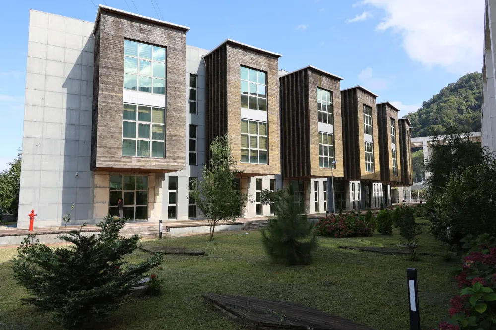 Artvin Çoruh Üniversitesi