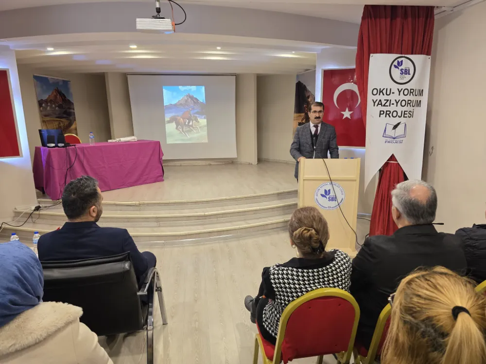 Artvin’de Türk Destanları Konferansı Düzenlendi