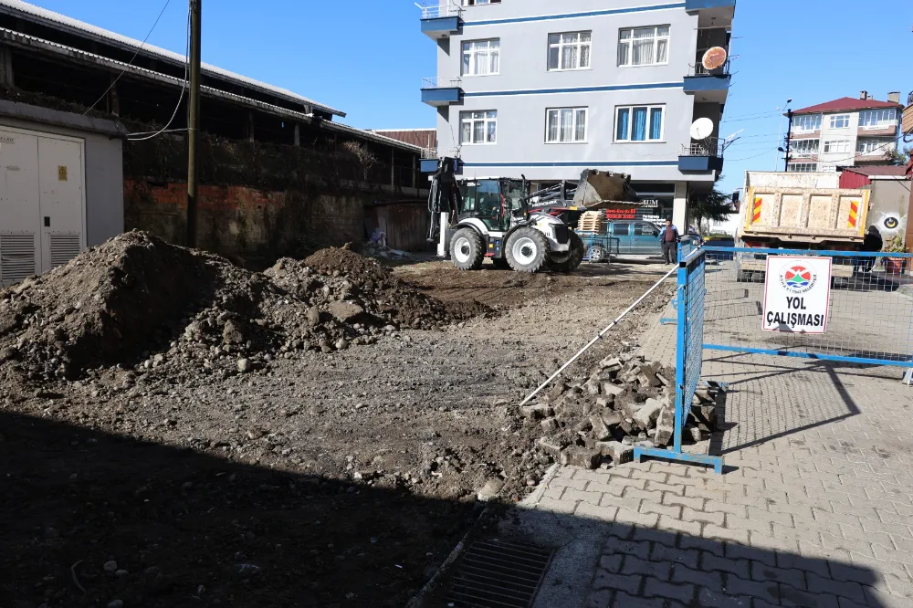 Arhavi Belediyesi’nden Köy Pazarına Modernizasyon ve Genişletme Çalışması