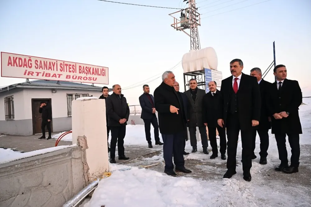 Erzurum Valisi Mustafa Çiftçi, Akdağ Sanayi Yapı Kooperatifi’ni Ziyaret Etti