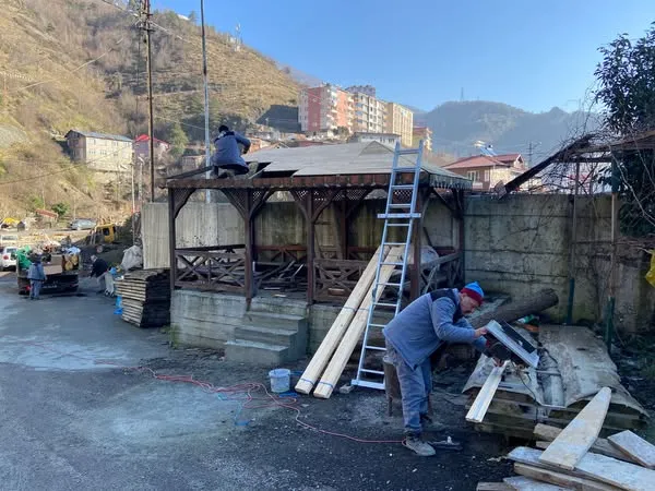 Borçka Belediyesinden Kamelya Tadilat Çalışmaları Tamamlandı