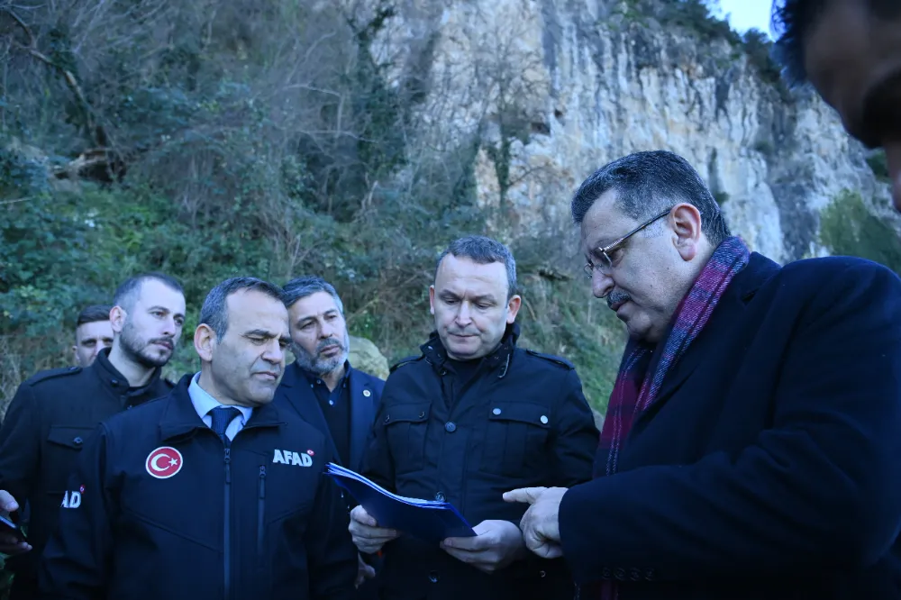 Trabzon Büyükşehir Belediye Başkanı Genç, Maşatlık Sahasında İnceleme Gerçekleştirdi