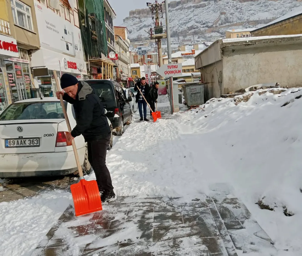 Bayburt Belediyesi Kış Çalışmalarına Hız Kesmeden Devam Ediyor