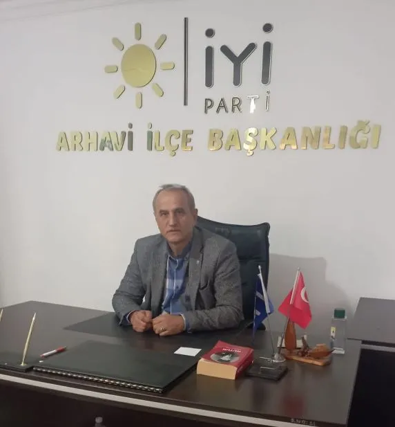 Arhavi İYİ Parti İlçe Kongresi Demokrasi İçinde Gerçekleşti