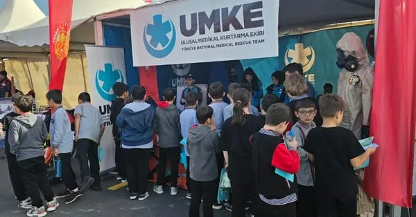 “Bilimle Büyüyen Zihinler” Festivali Trabzon’da Gerçekleştirildi