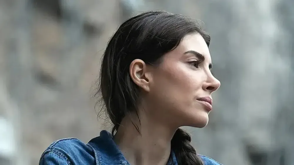 Taşacak Bu Deniz Esme kim, gerçek adı nedir?