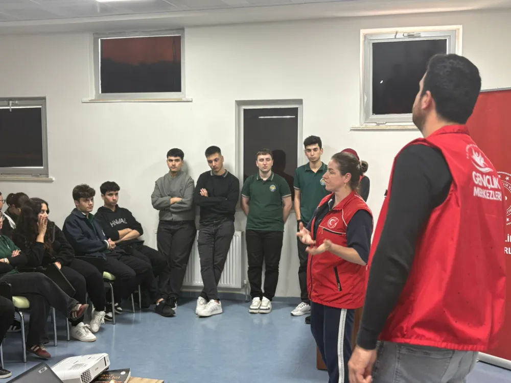 Hopa Gençlik Merkezi’nde Enerji Dolu Bir Gün Gerçekleşti