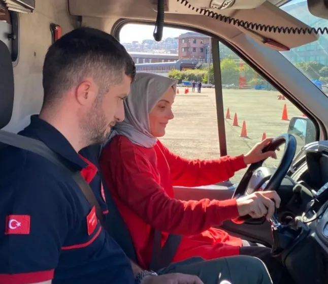 Trabzon’da Ambulans Sürüş Güvenliği Eğitimi Gerçekleştirildi