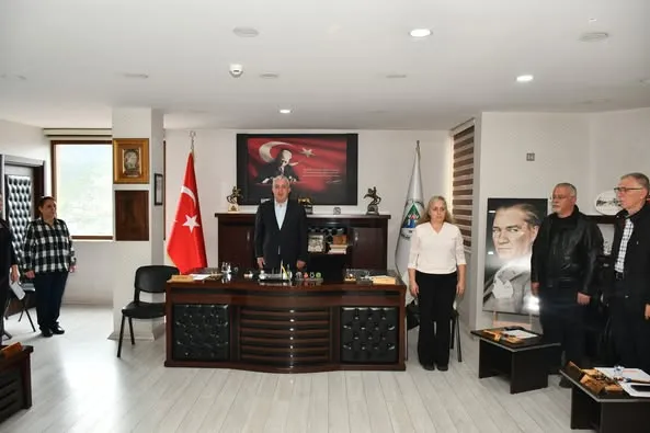 Artvin Belediyesi Ekim Ayı Meclis Toplantısı Başkan Bilgehan Erdem’in Katılımıyla Gerçekleştirildi