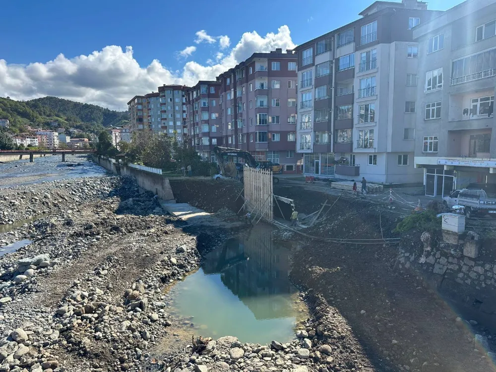 Rize Merkez’de Taşkın Riskine Karşı Çalışmalar Devam Ediyor