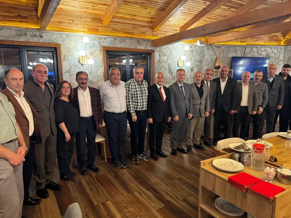 Artvin Ticaret Borsası’ndan Çaykur’a Teşekkür Ziyareti: 2025-2026 Çay Sezonu Değerlendirildi